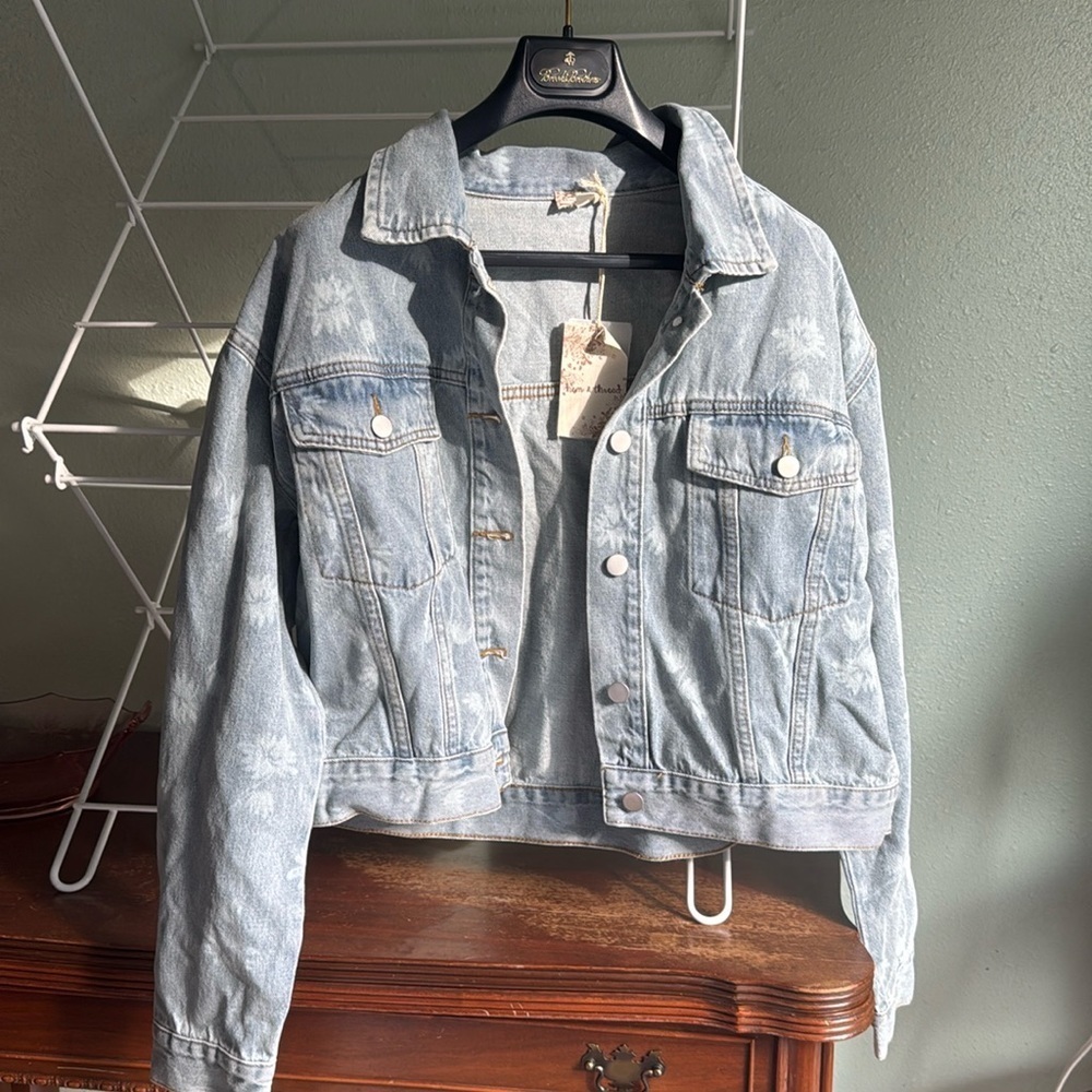 Nwt Hem & Thread Denim Jacket Size L Floral (C8)